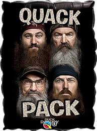 Qualatex Duck Dynasty The Beards are Back 31 Inch Foil Mylar Balloon [21014]